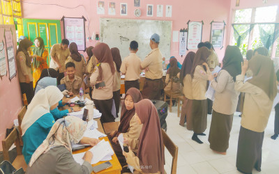 Siapkan Generasi Emas, MA Muh. Songing Laksanakan Skrining Pemeriksaan Kesehatan Dari PKM Samaenre